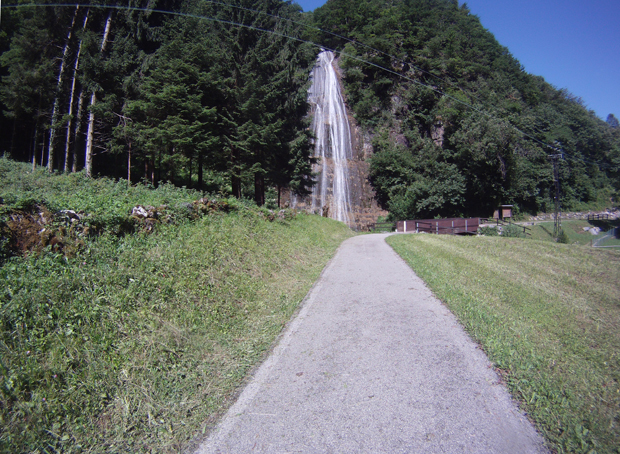 pista ciclopedonale della Valsassina